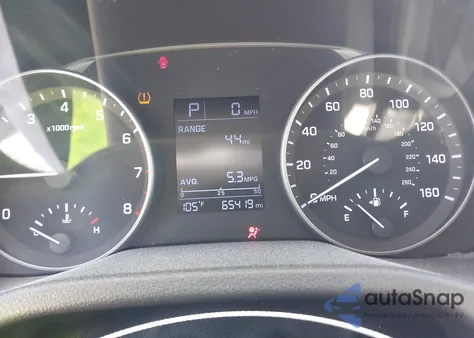 2017 Hyundai Elantra Se z USA, uszkodzony, nr VIN 5NPD74LF4HH144945